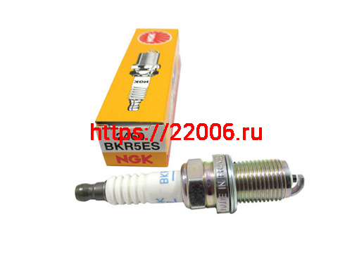 Свеча зажигания BKR5ES NGK (Япония) 2460