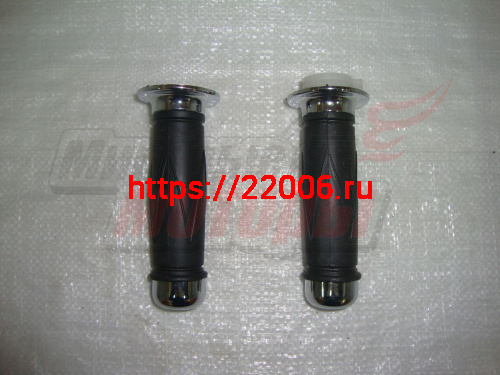 Ручки руля резиновые скутер (зубчатый рисунок) (пара) 130*35*22 Ручки руля резиновые скутер (зубчатый рисунок) (пара) 130*35*22