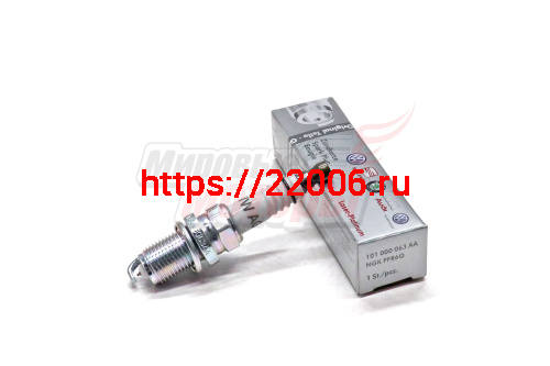 Свеча зажигания Golf, Passat, Audi A3, A4, A6, TT 1.8/2.7 98-, Octavia, Bora, Toledo (101000063AA)