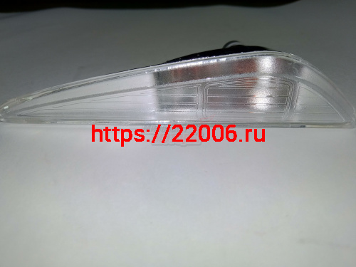 Повторитель поворота на крыло правый Eado (C2010390500) Повторитель поворота на крыло правый Eado (C2010390500)