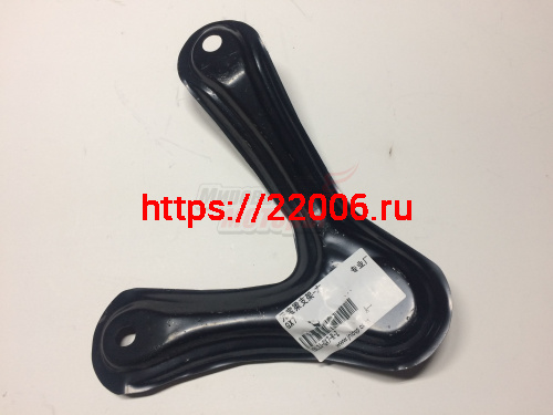 Рычаг подрамника правый X7 (1014012780)