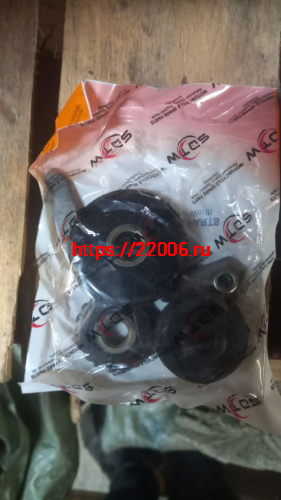 Ролики цепи ГРМ TTR125 (3 штуки) с коромыслом Ролики цепи ГРМ TTR125 (3 штуки) с коромыслом